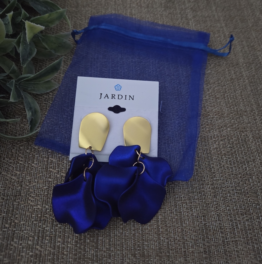 Jardin Elegant Gold and Blue Earrings
